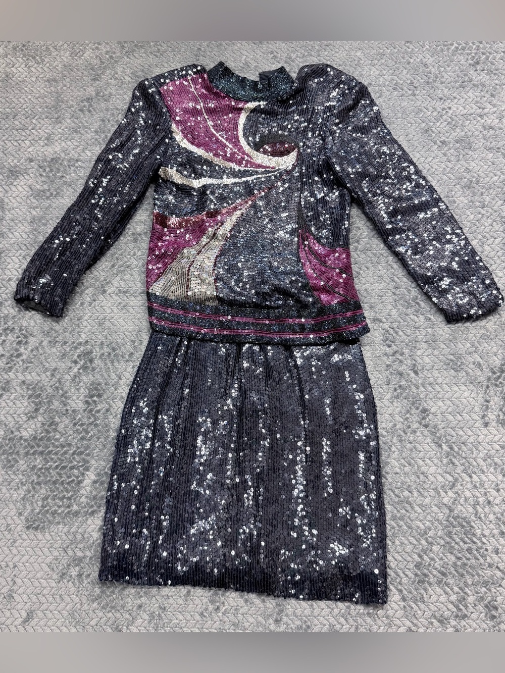 Vintage SAZ II Fully Sequined Two-Piece Set Top & Skirt 1980s Party Wear Size 4